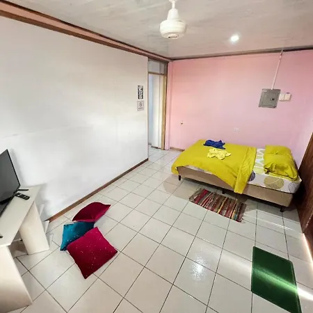 Mochis Apartment Quepos Exterior photo