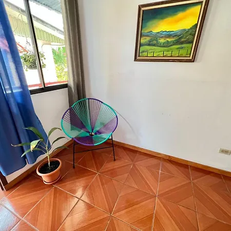 Mochis Apartment Quepos Exterior photo