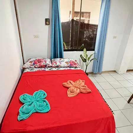 Mochis Apartment Quepos Room photo